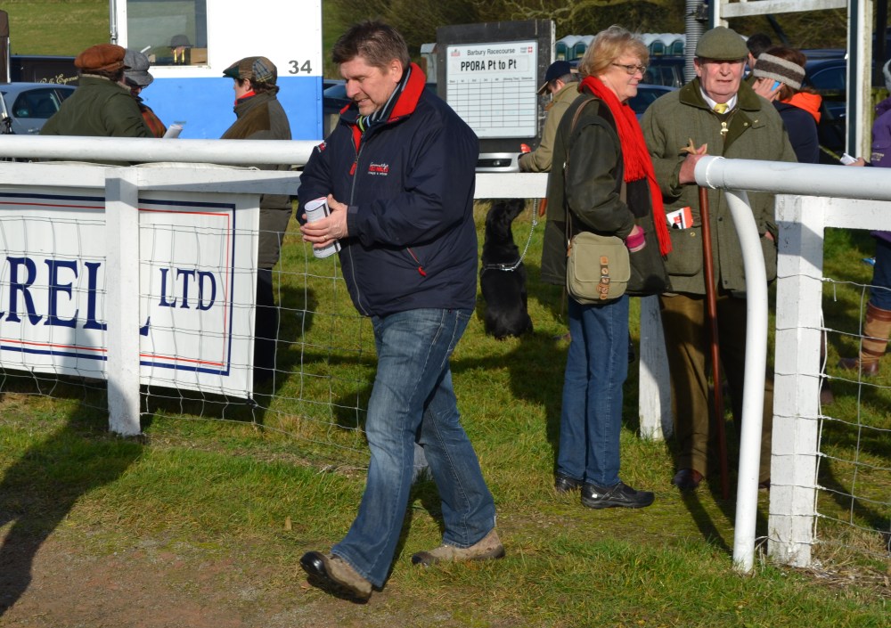 Connolly's Red Mills main man Dai Jones strides into the paddock before the Connolly's Red Mills Intermediate