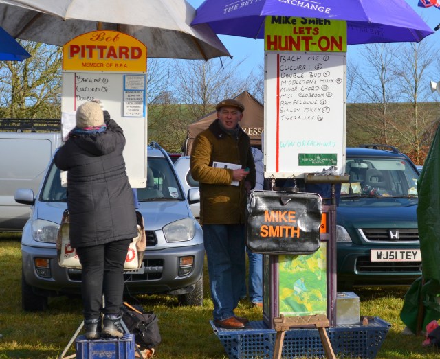 Mike Smith has just spotted the AGA man!