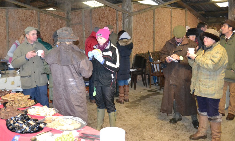 Emily Young (centre, pink hat) is about to tuck into some lunch - I think I may have promised not to use this pic!