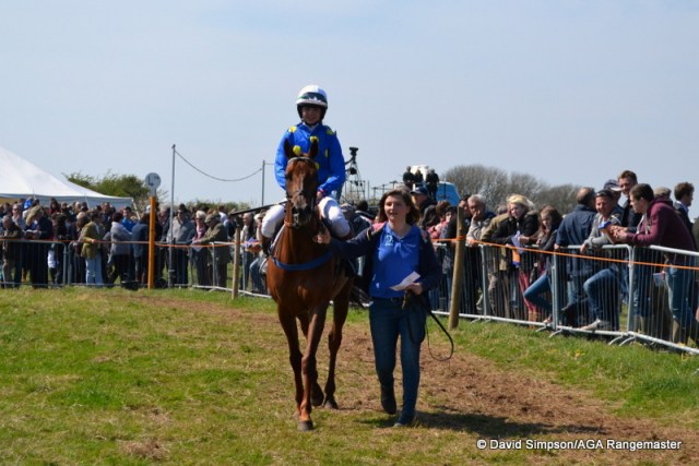 Steph Rogers & Teenage Kicks