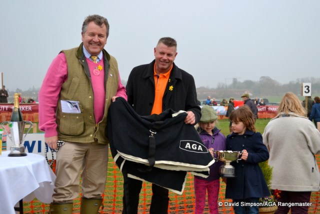 Me and Micky! A bit of a colour clash with my pink and his orange!