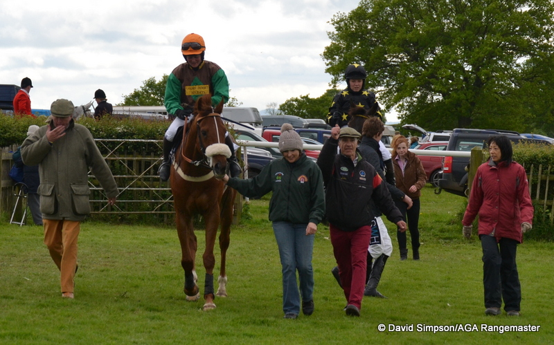 Joe is still animated as Oaksi is led in to the winners enclosure