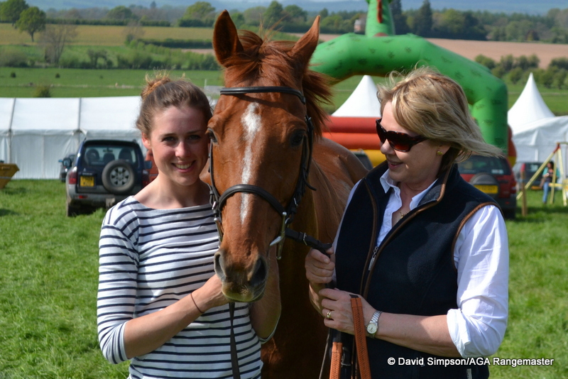 Tess and her mum, Alison, with The Ginger Man