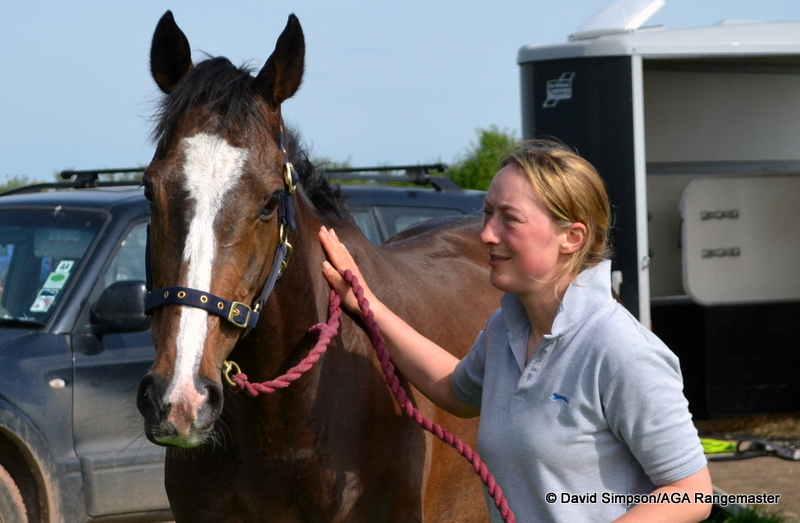 One more pat for The General before he heads home