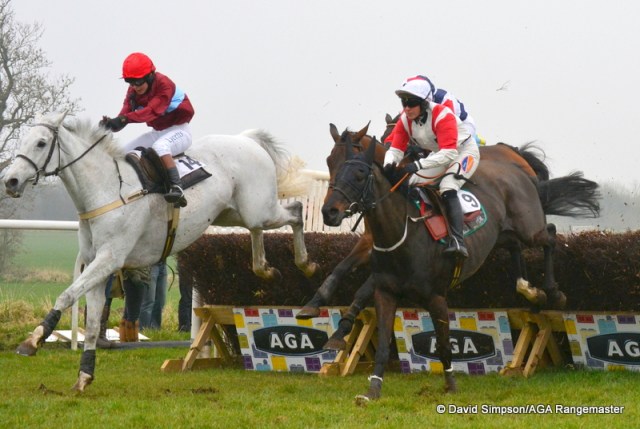 This time its the turn of Maxwil at Whitcliffe Grange, can Catherine make it 4? YES SHE CAN!