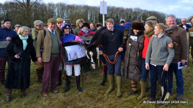 This win in the Ladies Open took Gina back to the top of the AGA championship table, it was a poignant moment for connections of Berties Dream as Gina was wearing the silks of the late Christopher Sporborg
