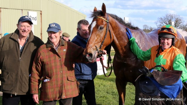 Next stop Aintree for Leith Hill Lad