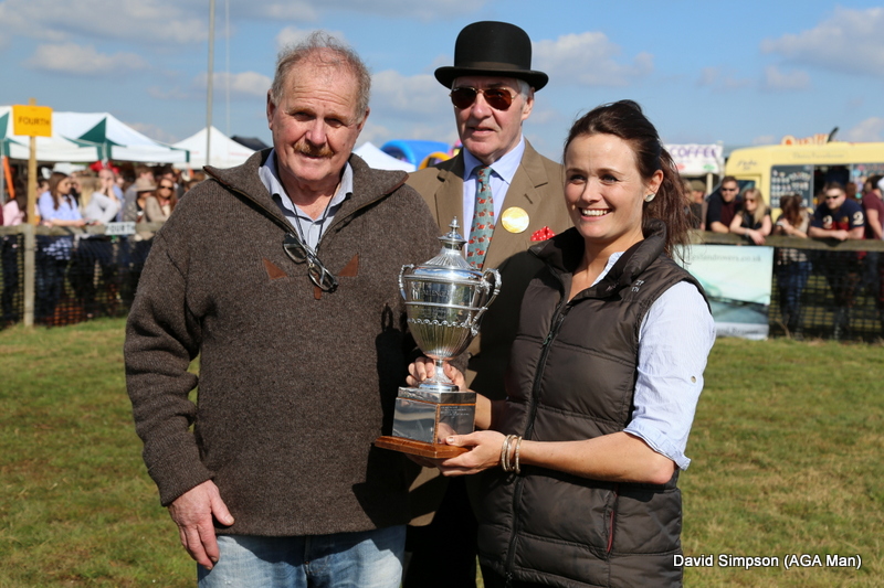 Ripper Rippon was on trophy duty (a favour for the AGA man)