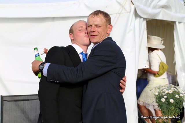 These two good mates try to recreate the 'happy couple' pose (with the addition of a beer and a fag!).