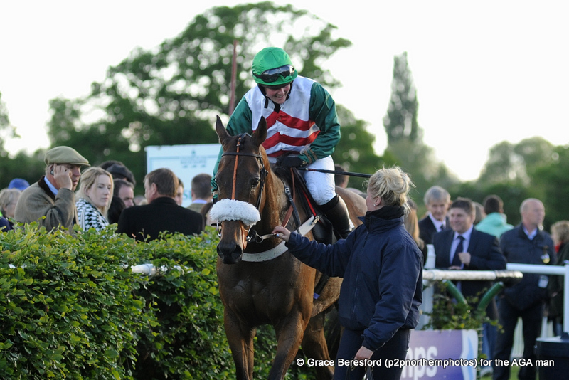 Jane Williams - 4 AGA finals, 2 wins, 2 seconds, oh, and an AGA championship. That's some record!